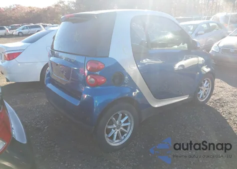 2008 Smart Fortwo Passion/Pure z USA, uszkodzony, nr VIN WMEEJ31X58K195448